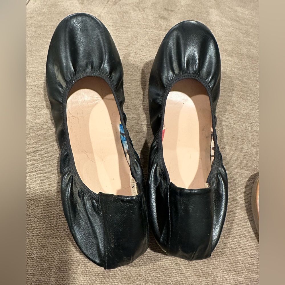 Women’s Black Leather Foldable Ballet Flats